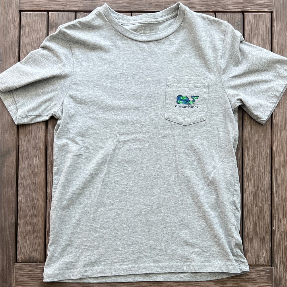Vineyard Vines Heather Gray Pocket Tee